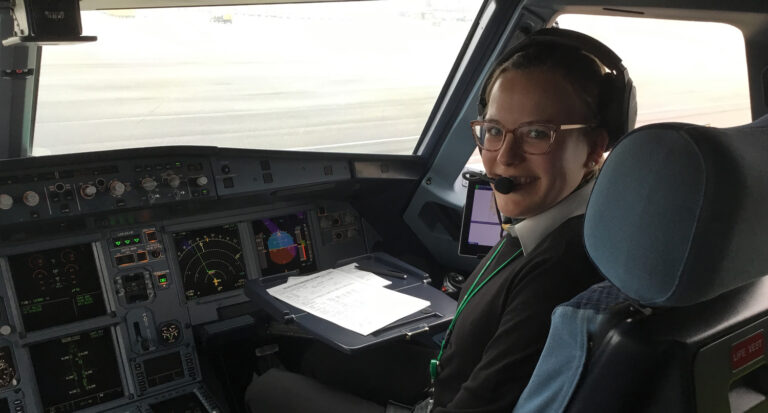 Interview with direct entry pilot Tamara Koene