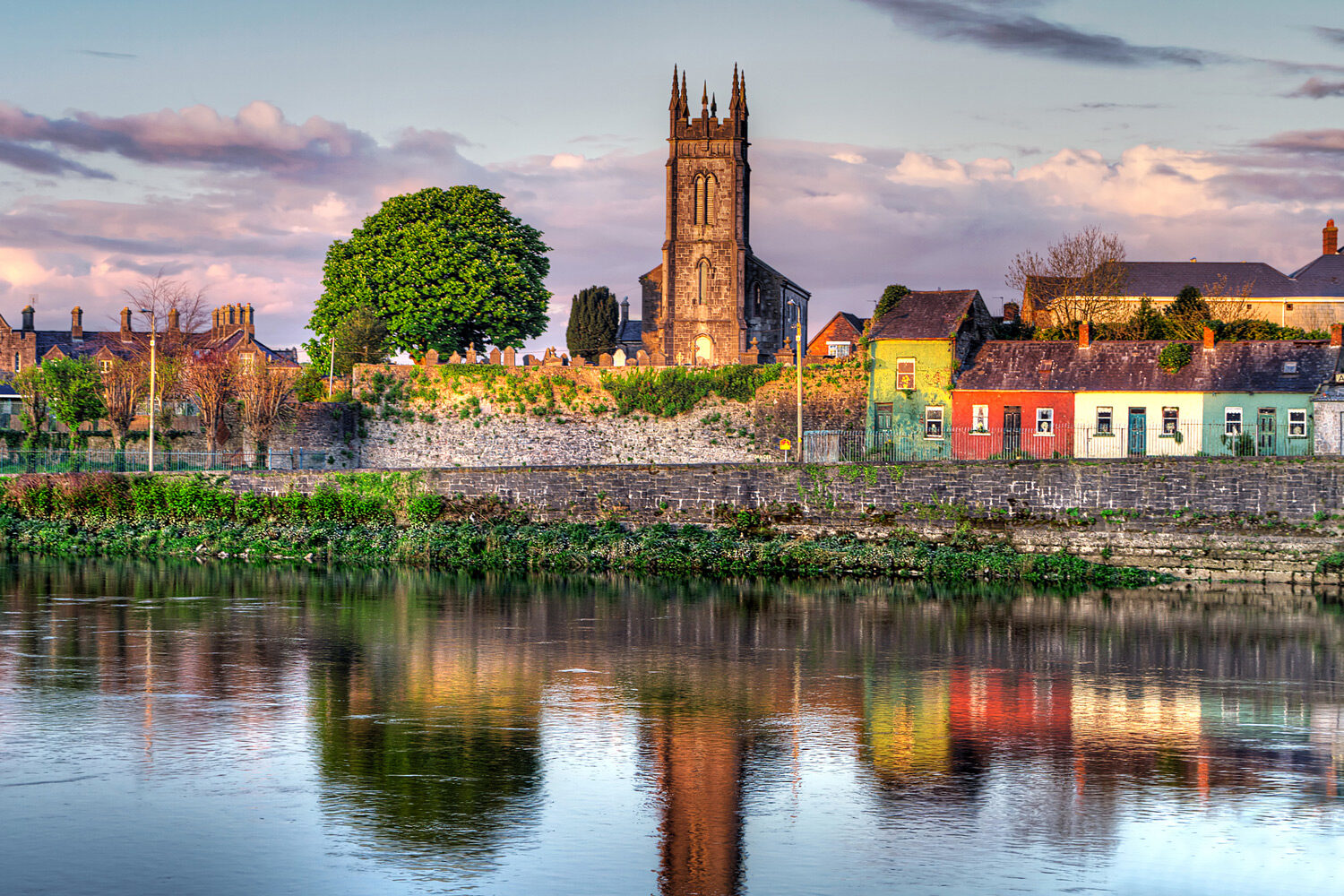 Shannon river scenery in Limerick city