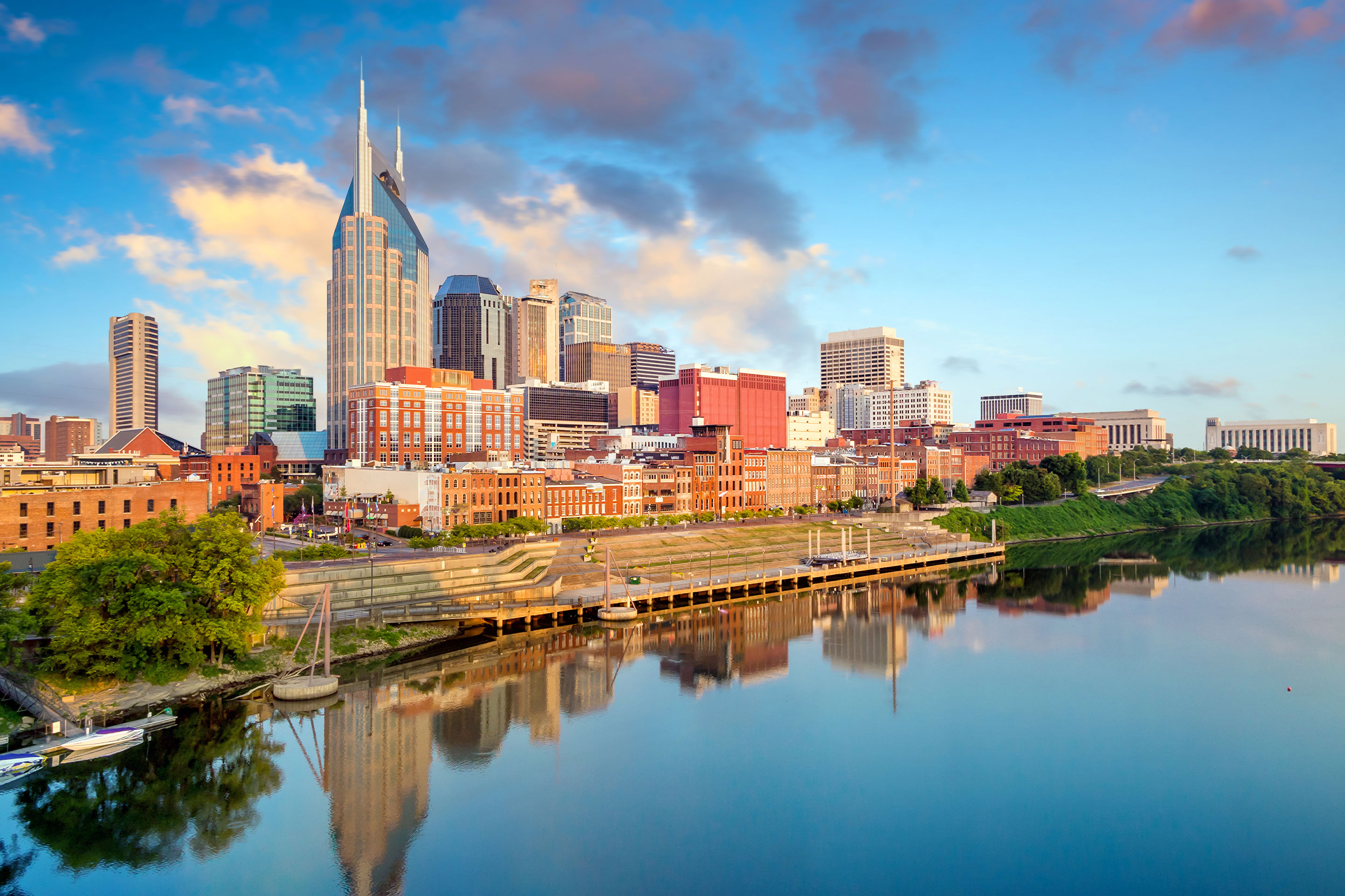 Nashville skyline on a sunny day